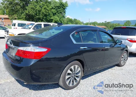 2015 Honda Accord Hybrid Touring z USA, uszkodzony, nr VIN 1HGCR6F74FA005541
